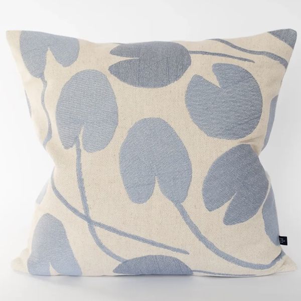 Putetrekk - Water Lilies brodert 